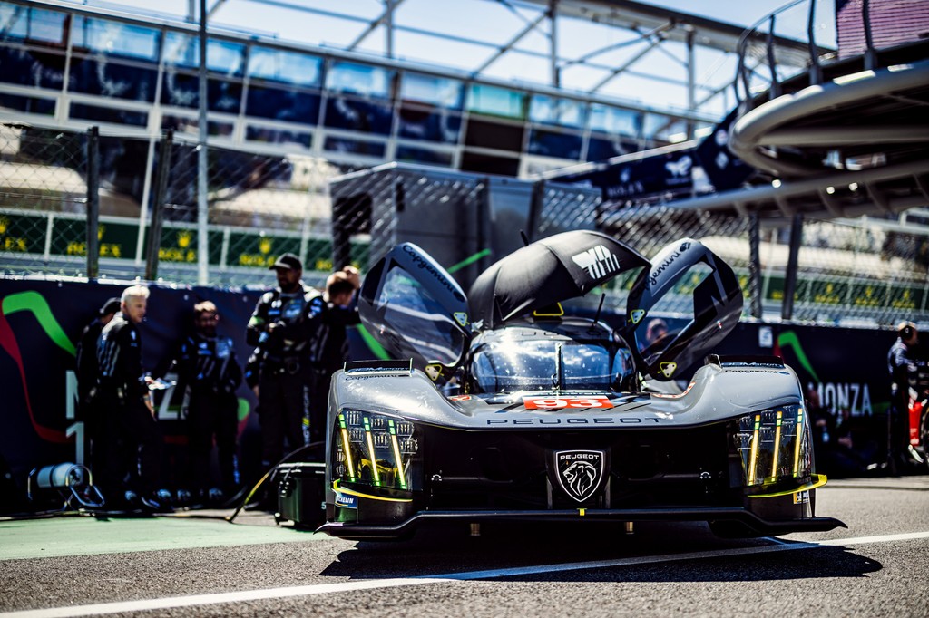 (Foto: Team Peugeot TotalEnergies)